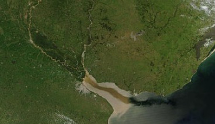 imagen de Prácticos uruguayos alertan por el decreto argentino que modifica el régimen de pilotaje