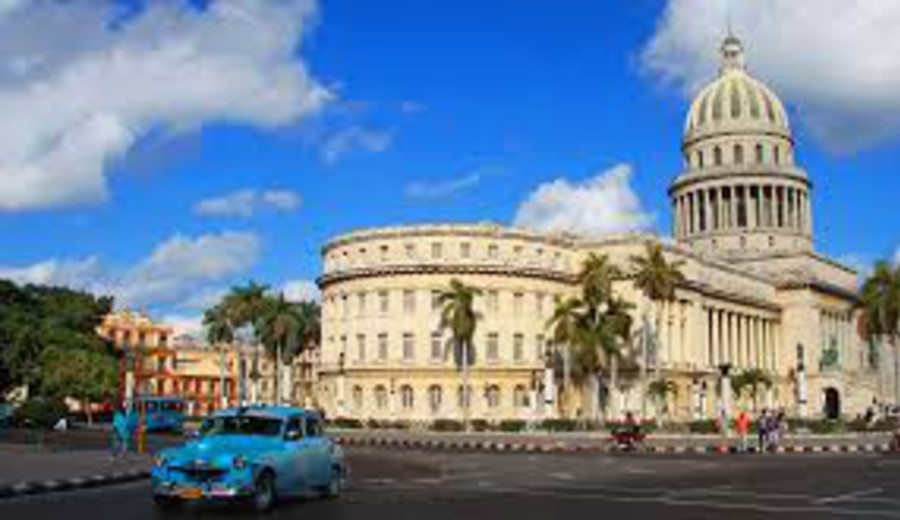 imagen de Apagones eléctricos, vuelos suspendidos: lo que hay que saber sobre los viajes a Cuba, según The New York Times