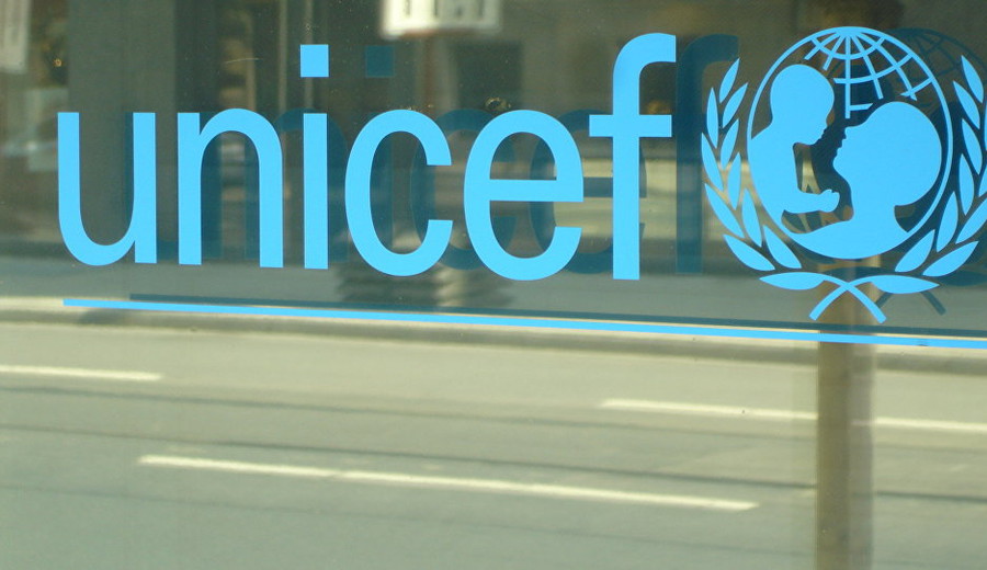imagen de UNICEF denuncia que fuego israelí mató a dos camioneros que distribuían agua en Gaza