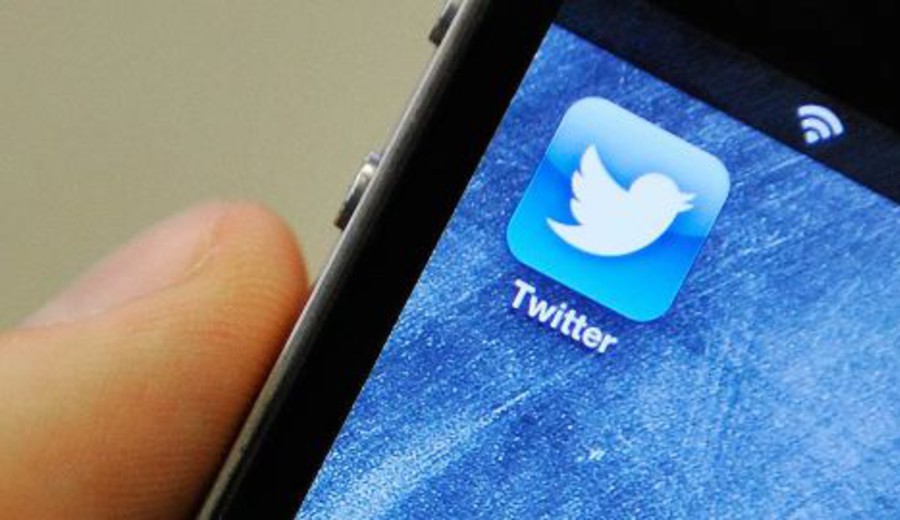 imagen de 70.000 cuentas de Twitter relacionadas a teoría conspirativa QAnon suspendidas en EEUU