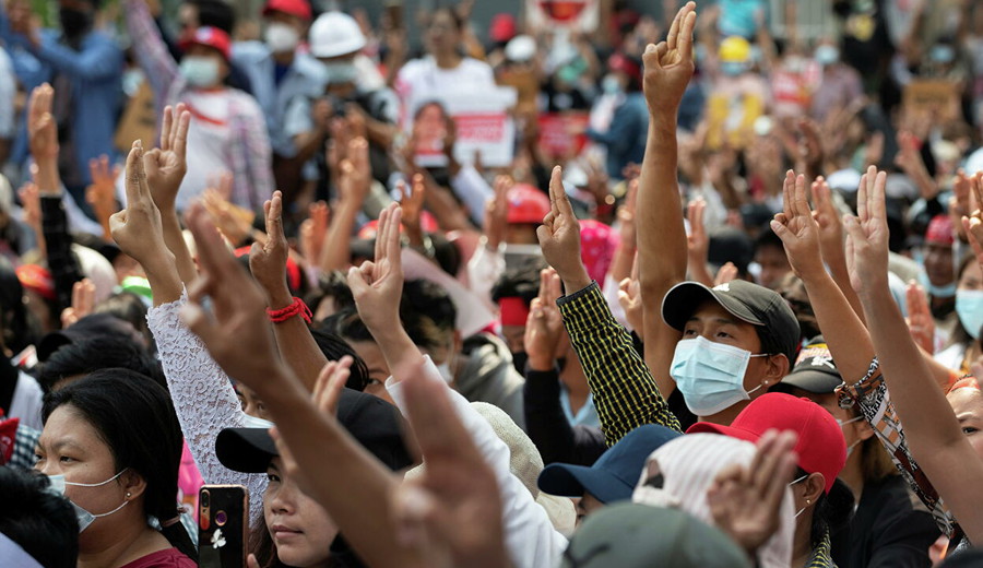imagen de Birmania paralizado: Cientos de miles se manifiestan contra la junta militar