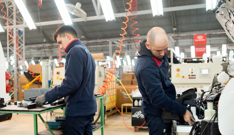 imagen de Después de 17 años de crecimiento, el PIB registró una caída de 5,9% en 2020