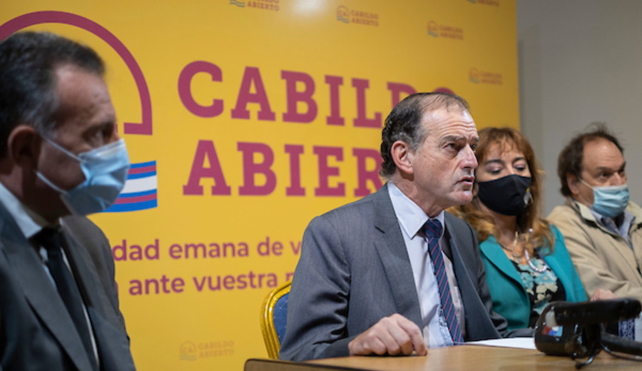 imagen de “Principios artiguistas” que antes “guiaron” a los tupamaros, hoy los “reivindica” Cabildo Abierto, afirma Cnel (R)