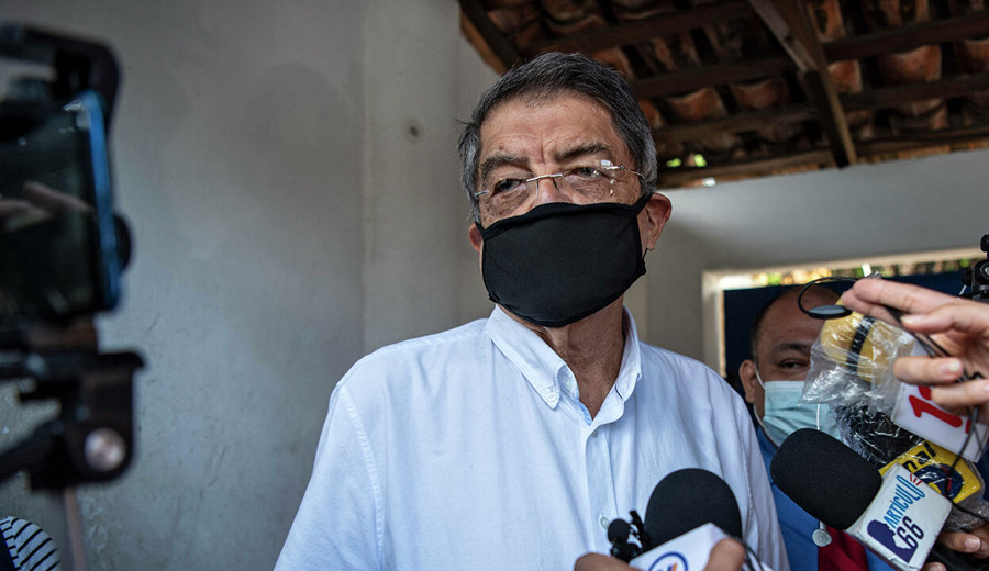 imagen de Nicaragua: Acusan a Sergio Ramírez por "incitar al odio”, ordenan su captura y allanamiento de vivienda