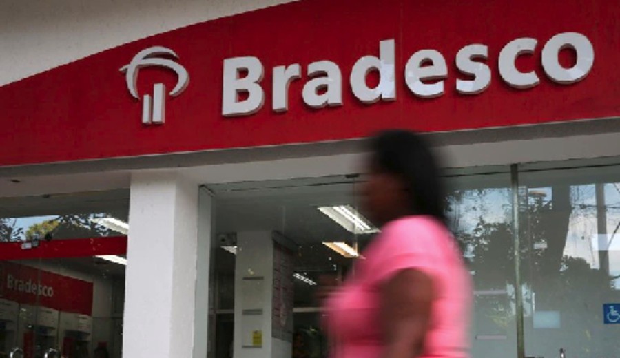 imagen de Éxodo de empresas en Argentina: luego de 20 años, uno de los principales bancos de Brasil dejará de operar