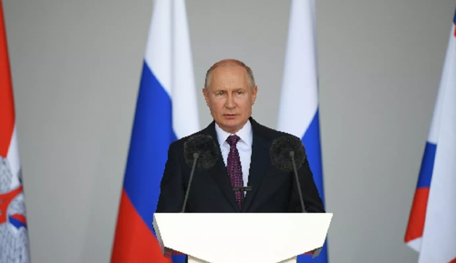 imagen de Putin da inicio a la construcción de buques de guerra para la Armada rusa