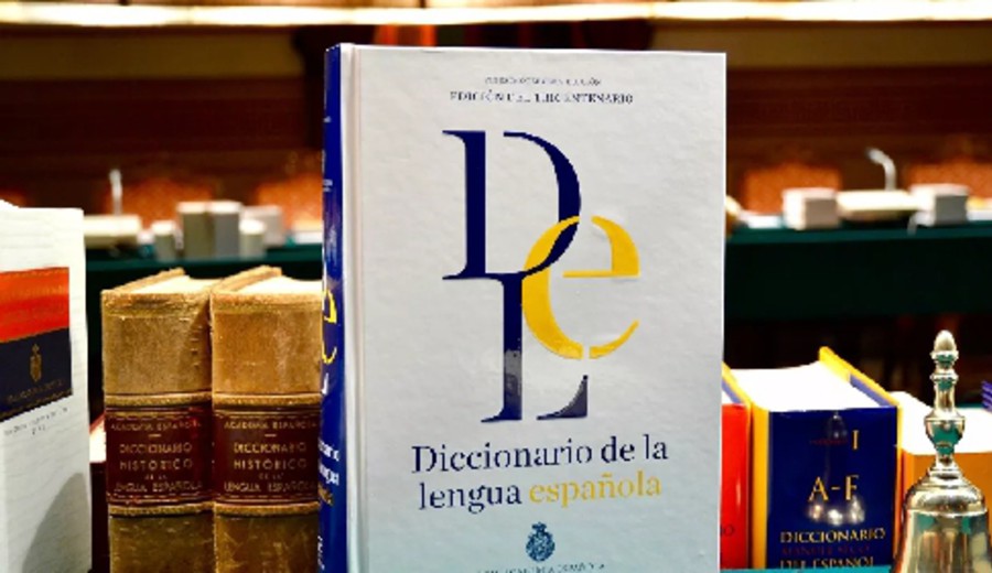 imagen de La RAE contra 'elle', 'todxs' y 'nosotrxs': "El uso de la letra x es innecesario e impronunciable"