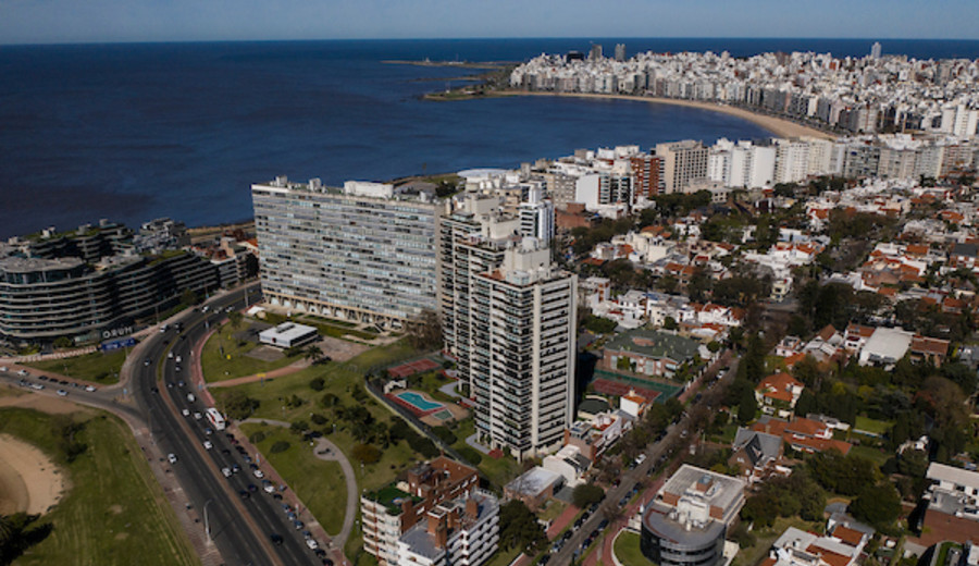 imagen de Montevideo premiada como Destino Turístico Emergente Líder de América del Sur 2021
