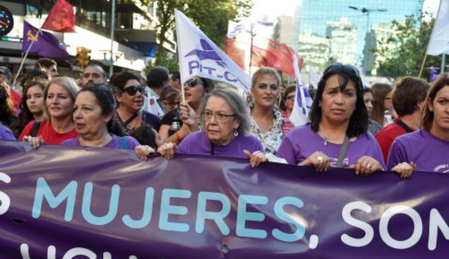imagen de AEBU definió acciones para el 8M