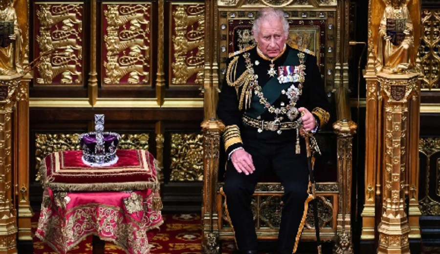 imagen de ¿La reina Isabel II se prepara para la abdicación?