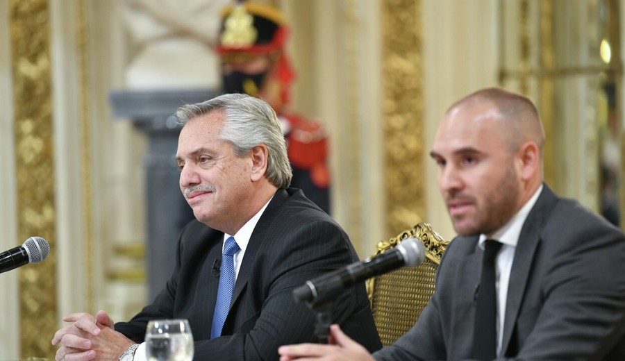 imagen de Argentina aprobó la primera revisión del FMI de sus compromisos contraídos con la institución financiera