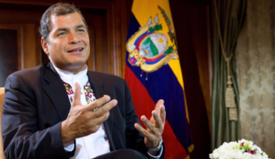 imagen de El expresidente de Ecuador Rafael Correa propone una recogida de firmas para revocar al actual presidente