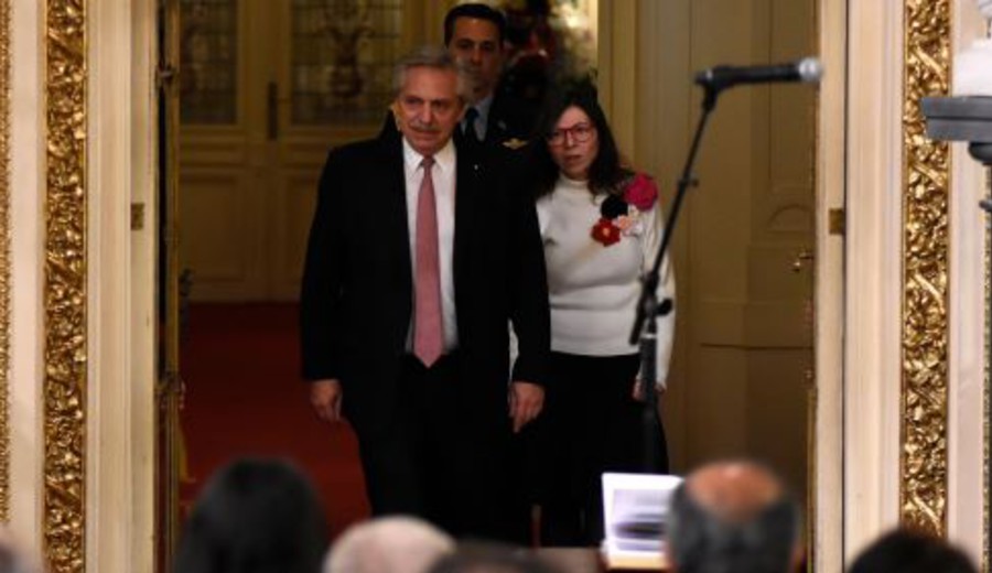 imagen de Silvina Batakis asumió en Economía con el respaldo del peronismo, pero con poca presencia de empresarios