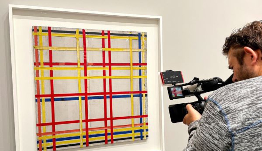 imagen de Insólito: exhiben un Mondrian al revés por 77 años y nadie lo nota
