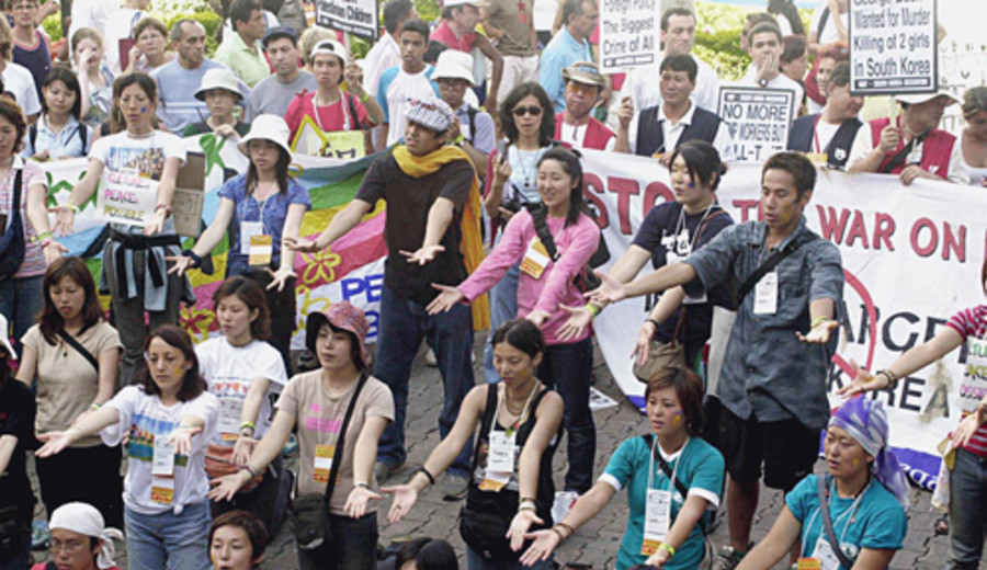 imagen de El Foro Social Mundial: Suicidio colectivo con respeto a la diversidad