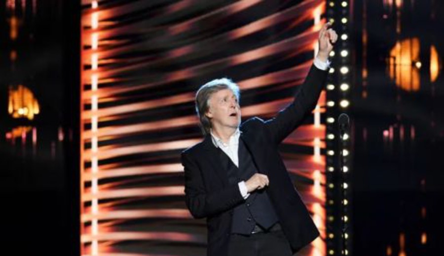 imagen de Los Rolling Stones grabaron una canción con Paul McCartney como bajista