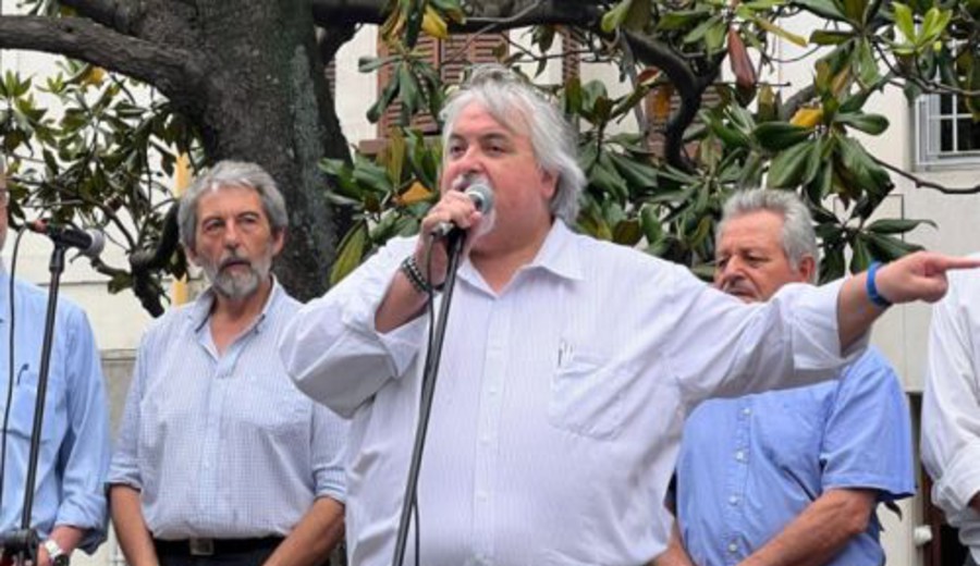 imagen de Elbio Monegal: "La Caja Bancaria es una piedra en el zapato para un sistema neoliberal"
