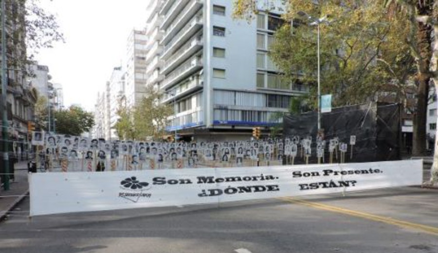 imagen de “Como un río”; la adhesión de “Cuatro Pesos de Propina” a la 28a. Marcha del Silencio