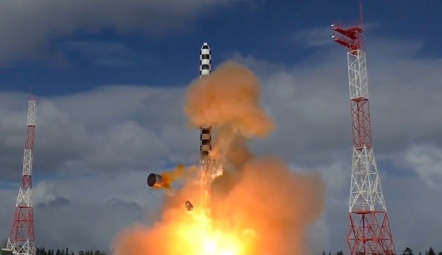 imagen de El sistema ruso de misiles estratégicos Sarmat entra en servicio de combate