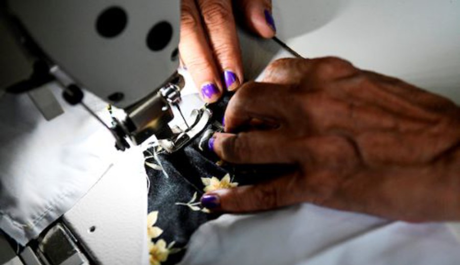 imagen de Salarios promedio por sectores registran amplias diferencias, y los hombres ganan 30% más que las mujeres