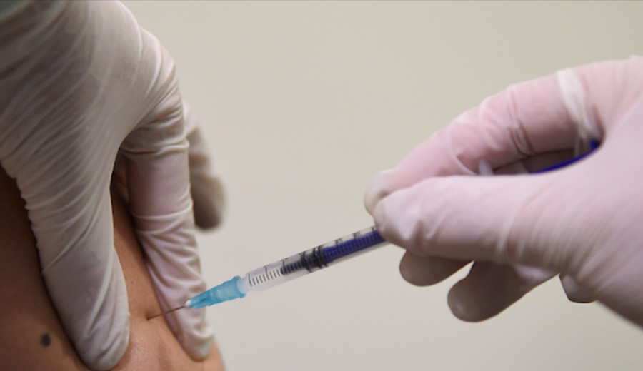 imagen de La red de policlínicas de la IM de Montevideo vacunan contra el sarampión