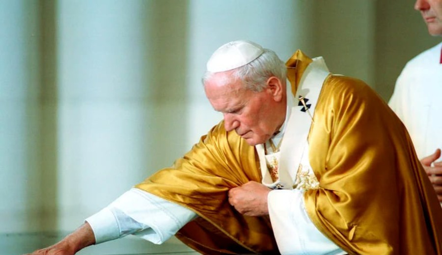 imagen de El día que Juan Pablo II abrió los archivos secretos del Vaticano y reveló el papel de Pío XII frente a los nazis