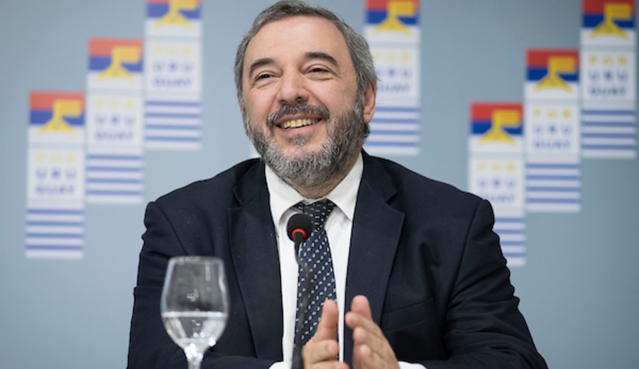 imagen de Mario Bergara se sumó a la precandidatura de Orsi, con quién destacó “coincidencias programáticas y políticas”