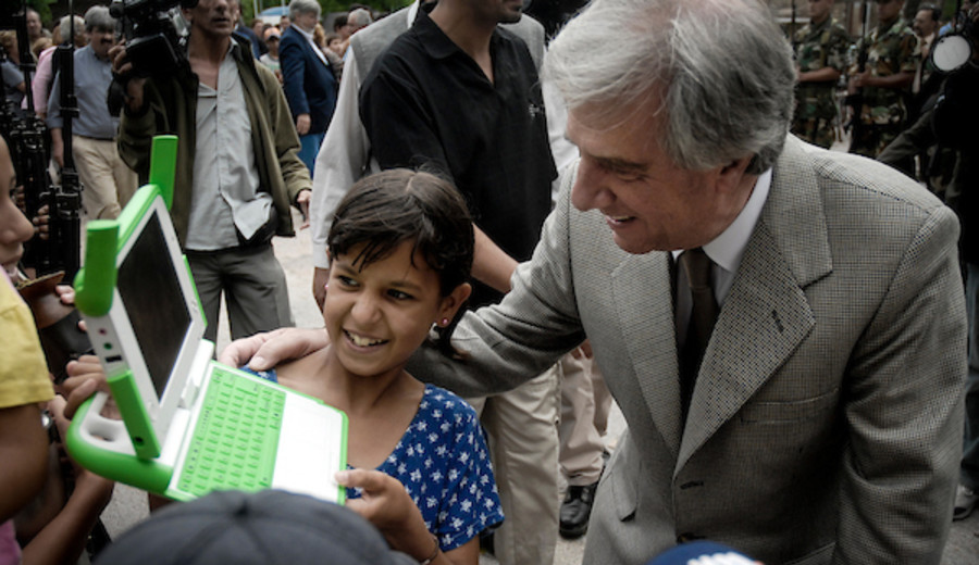 imagen de 17 años del Plan Ceibal: más de 3 millones de dispositivos entregados