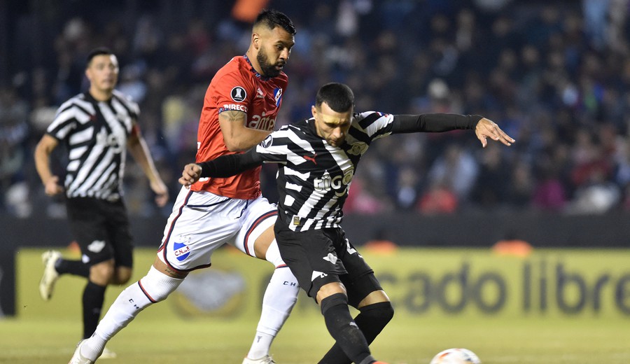 imagen de Nacional cayó 2-1 en su visita a Libertad en Asunción