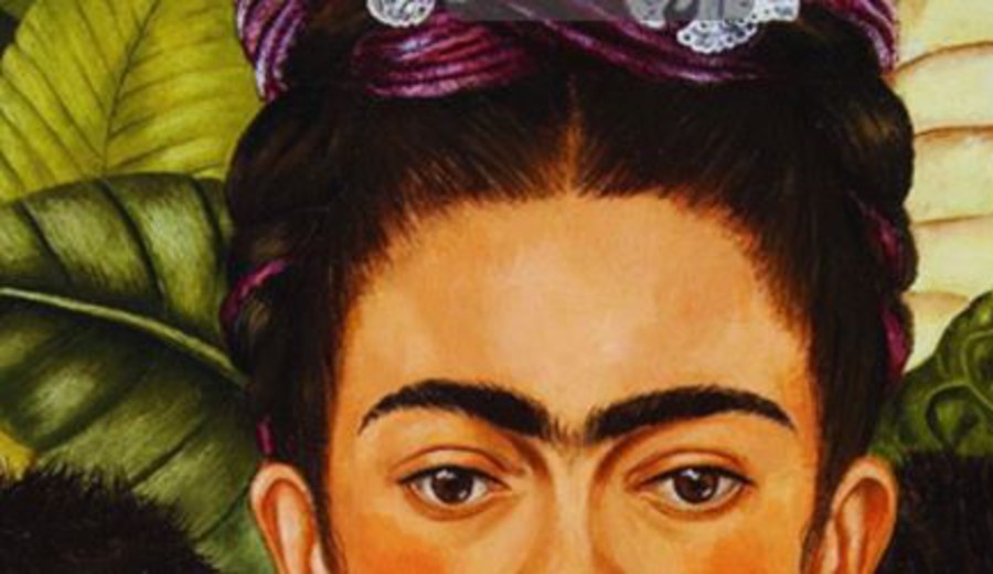 imagen de “Alas para volar”, homenaje a Frida Kahlo en la Embajada de México