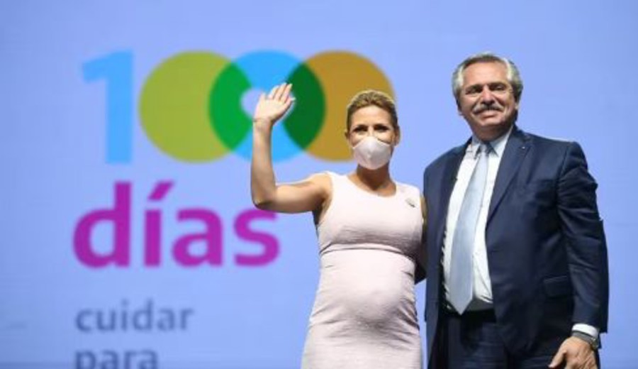 imagen de “Sabiendo que puedo estar embarazada me pegó una patada en la panza”: los chats entre Fabiola Yañez y María Cantero