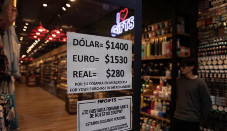 imagen de Dólar paralelo en Argentina registra nueva alza y alcanza mayor precio en lo que va de octubre