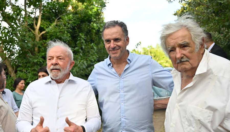 imagen de El gobierno uruguayo saliente discrepa con las primeras señales en política exterior que dio Yamandú Orsi