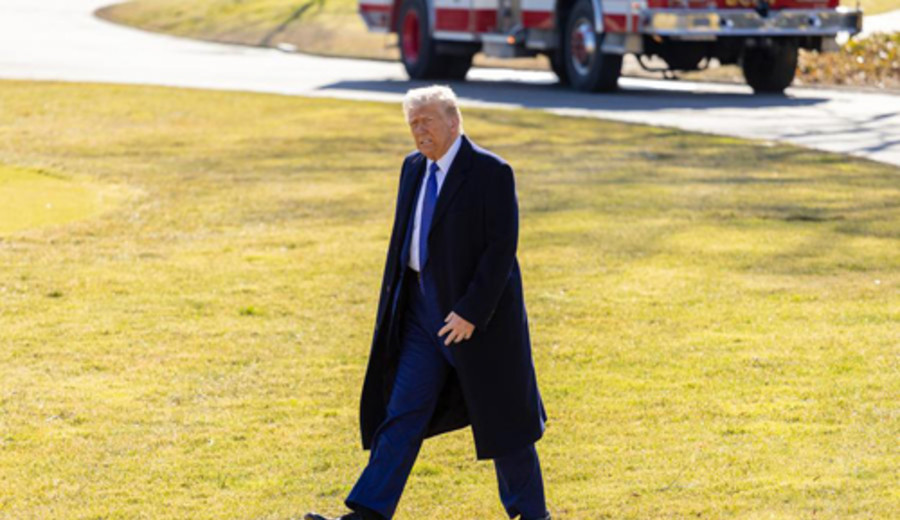 imagen de Trump dice que aranceles al automóvil estarán en torno al 25 por ciento