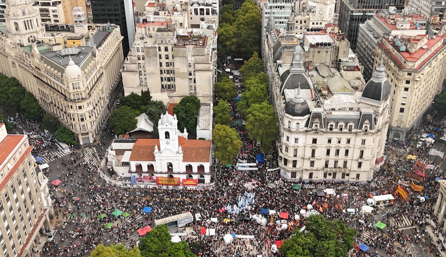 imagen de Marcha del 24 de marzo: “Nosotros también queremos la historia completa: que nos digan dónde están los desaparecidos”