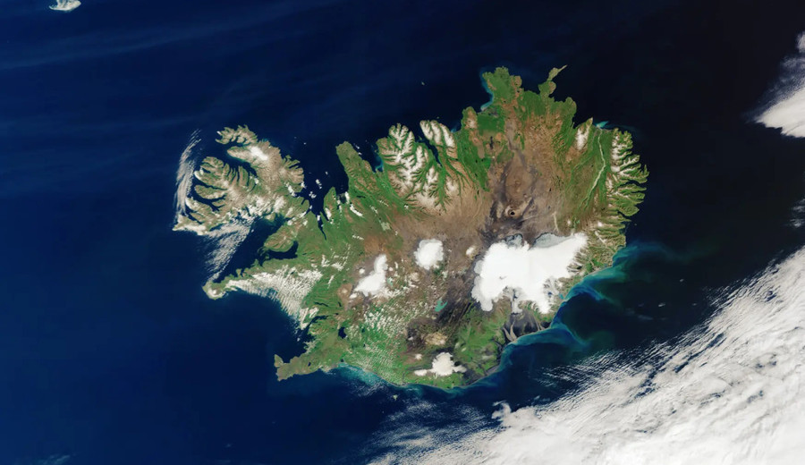 imagen de Descubren una isla del tamaño de Islandia en el fondo del océano a 1200 kms de la costa de Brasil