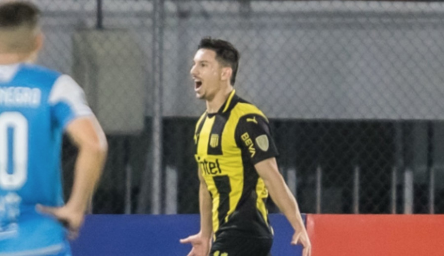 imagen de Peñarol goleó 3-0 a San Antonio Bulo Bulo en su visita a Cochabamba y lidera el grupo H
