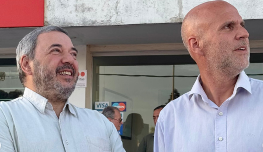 imagen de Mario Bergara es el nuevo intendente de Montevideo y Francisco Legnani ganó en Canelones, según proyección de escrutinio