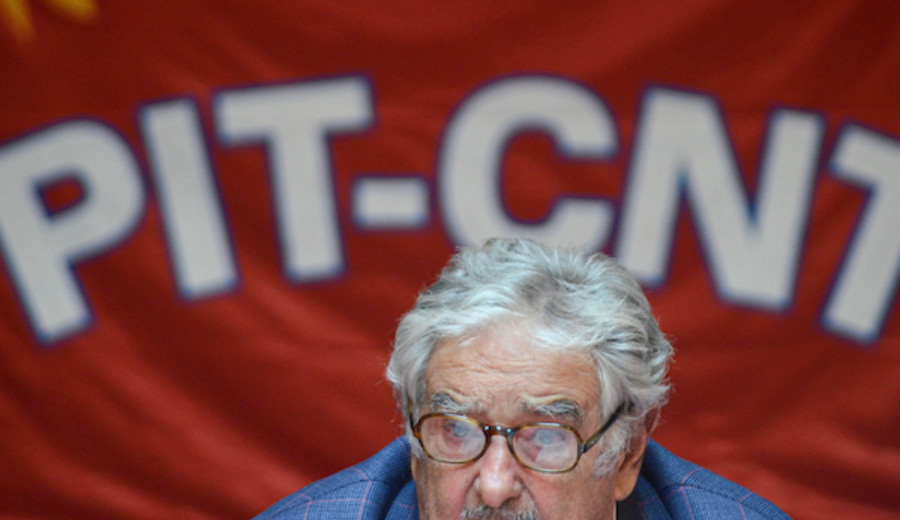 imagen de PIT-CNT sobre Mujica y su gobierno: “los trabajadores y trabajadoras de Uruguay conquistaron avances fundamentales”