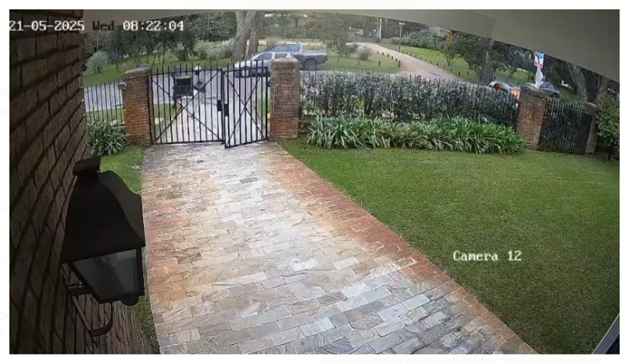 imagen de Policía investiga posible atentado contra empresario del grupo Magnolio, Francisco de Posadas, en Carrasco