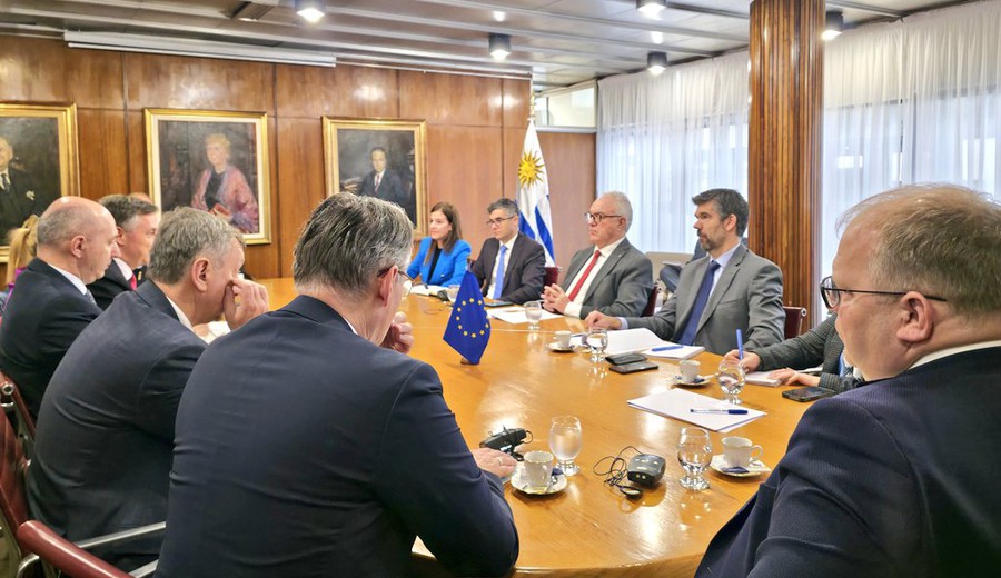 imagen de Uruguay será “de los primeros” en ratificar el acuerdo entre el Mercosur y la UE, según ministro Lubetkin
