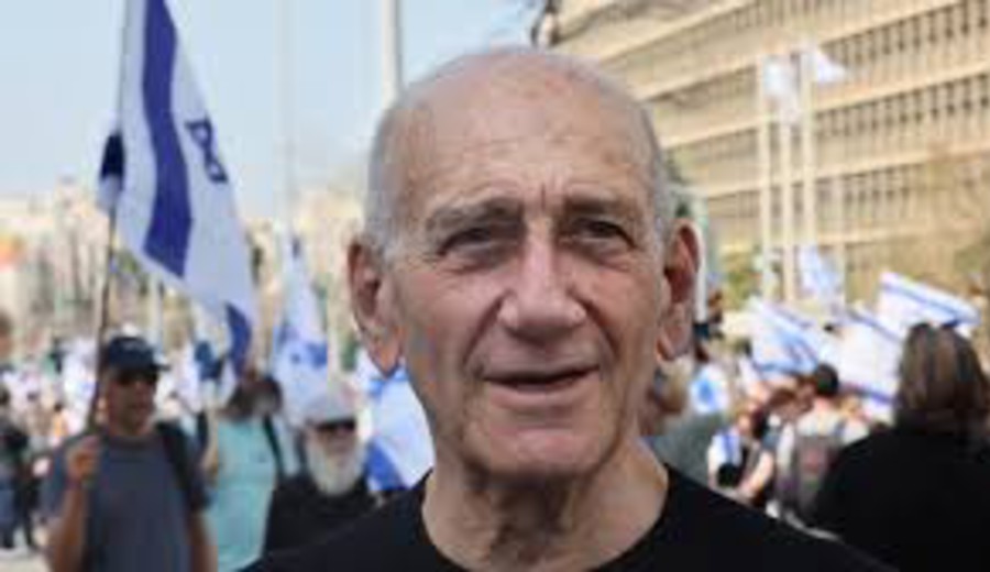imagen de El ex primer ministro Ehud Olmert estalla: «Israel está cometiendo crímenes de guerra en gaza»