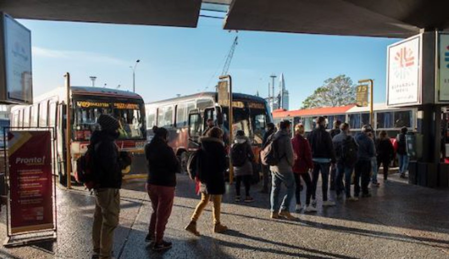 imagen de Suba de 1,65% en precio del transporte suburbano del área metropolitana