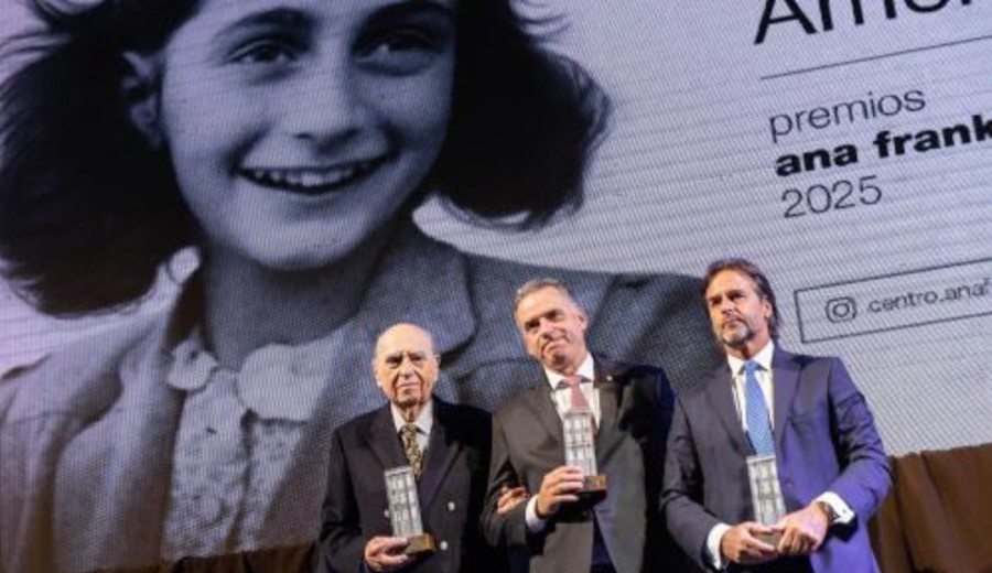 imagen de Uruguay fue distinguido con el premio Ana Frank por su compromiso con la democracia y la convivencia pacífica