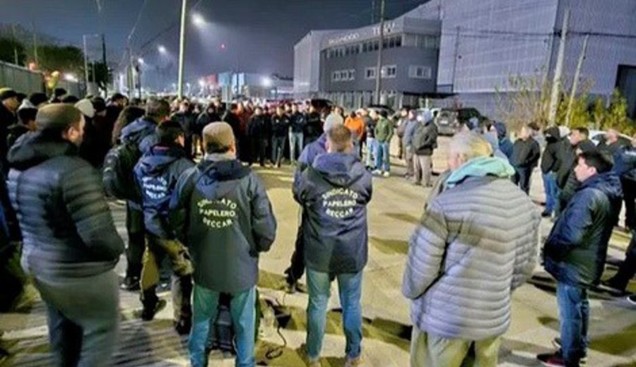 imagen de Kimberley Clark cerró planta en Argentina y despidió a 220 trabajadores