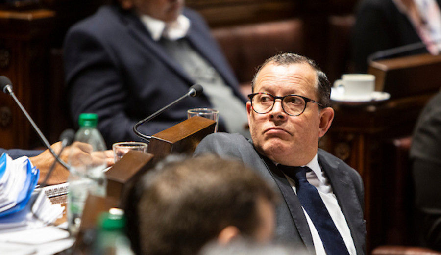 imagen de Cabildo está “debilitando a la coalición” al votar con el FA y pierde “credibilidad”, según colorados