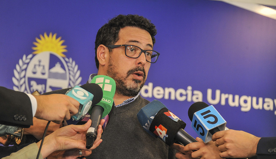 imagen de Gobierno y COFE firman acuerdo por suspensión de aplicación del régimen de licencias médicas a funcionarios públicos