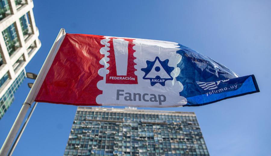 imagen de Fancap en conflicto: reclama inversiones e ingreso de funcionarios