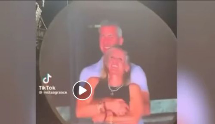 imagen de Se viraliza en concierto de Coldplay relación extramatrimonial entre CEO y directora de RRHH de Astronomer
