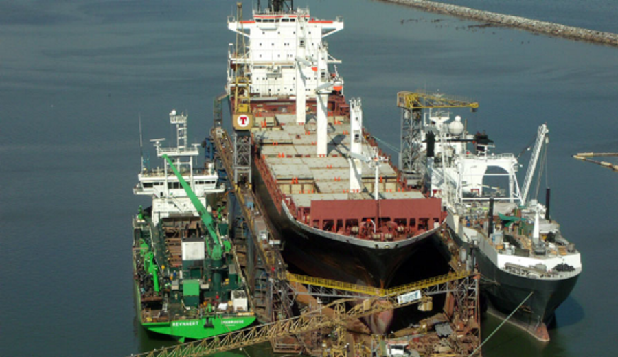 imagen de Consorcio integrado por Grupo Christophersen será adjudicatario de dique flotante